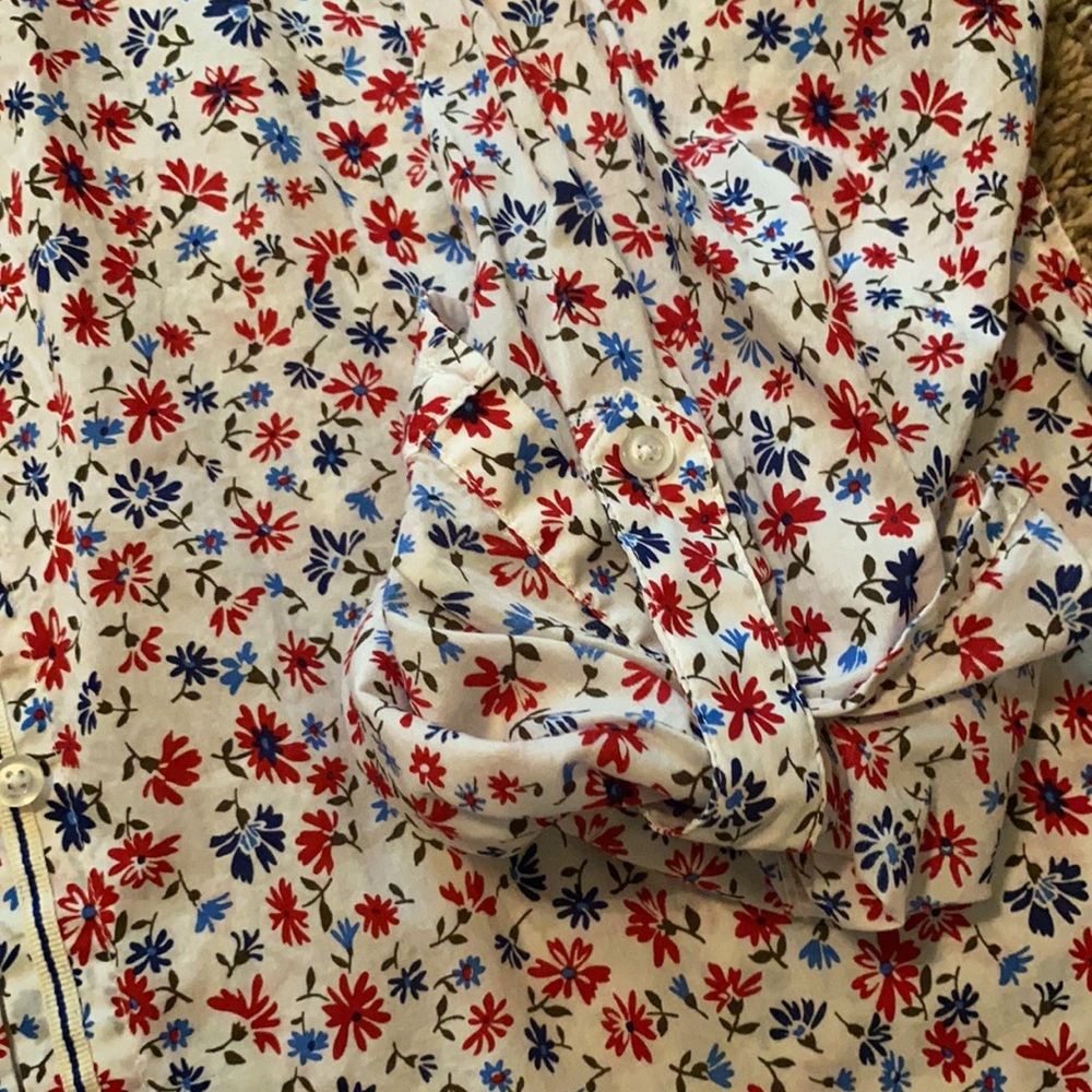 Fun Floral Print Button Down For Spring - image 3